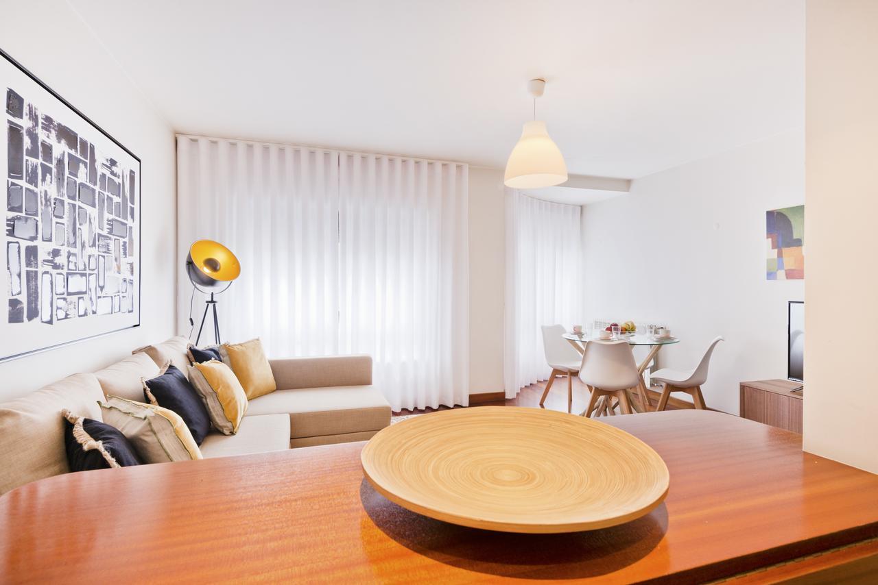 BmyGuest - Central Garage Apartment Lisboa Extérieur photo