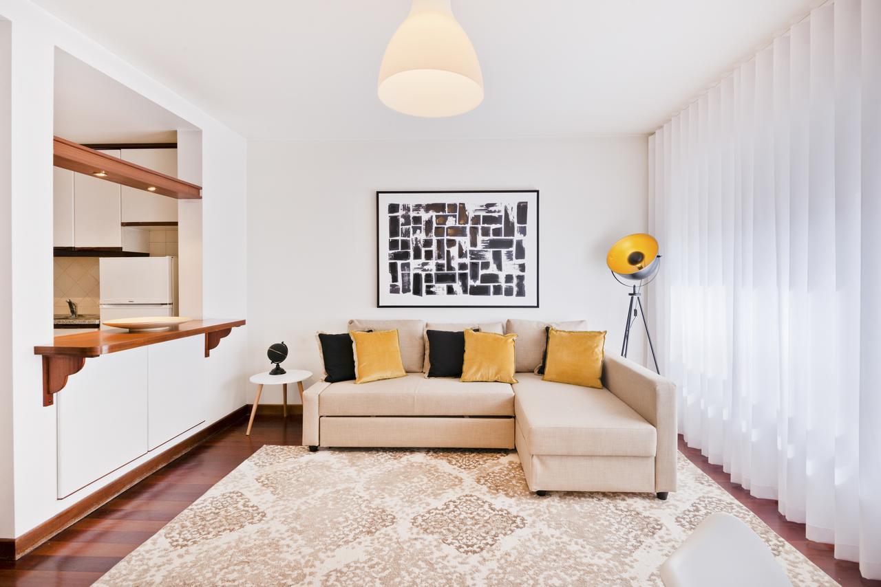 BmyGuest - Central Garage Apartment Lisboa Extérieur photo