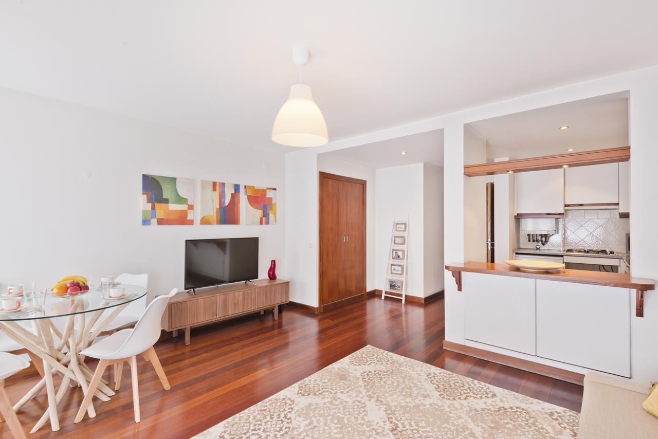 BmyGuest - Central Garage Apartment Lisboa Extérieur photo